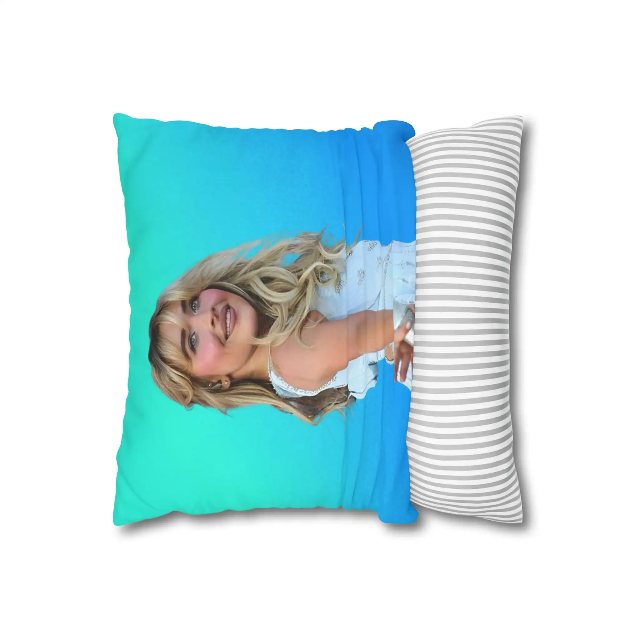 Sabrina Carpenter Pillow Case #2 - Image 3